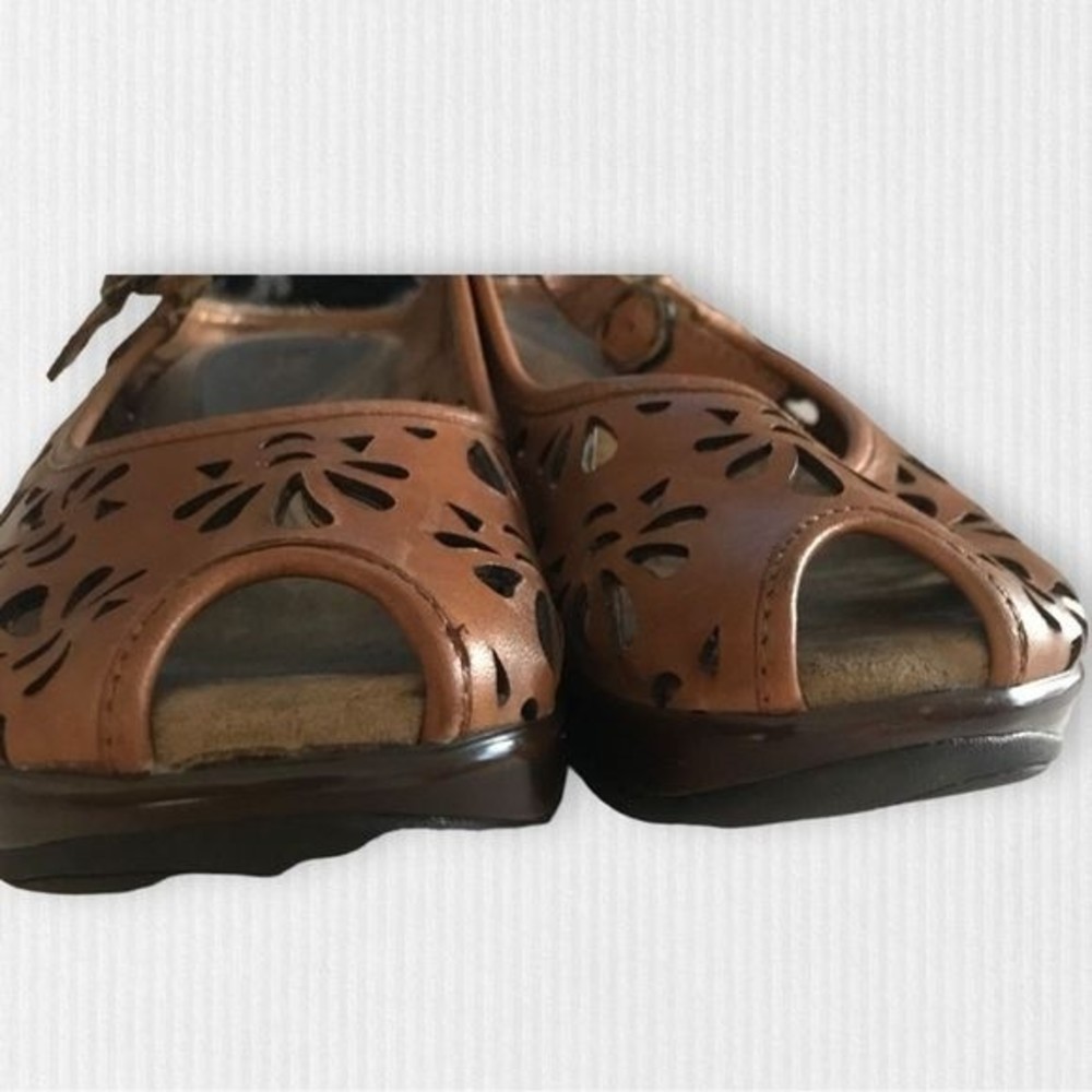 WHITE MOUNTAIN Mule Open Toe Leather Strap Brown Size 10M - Picture 4 of 9